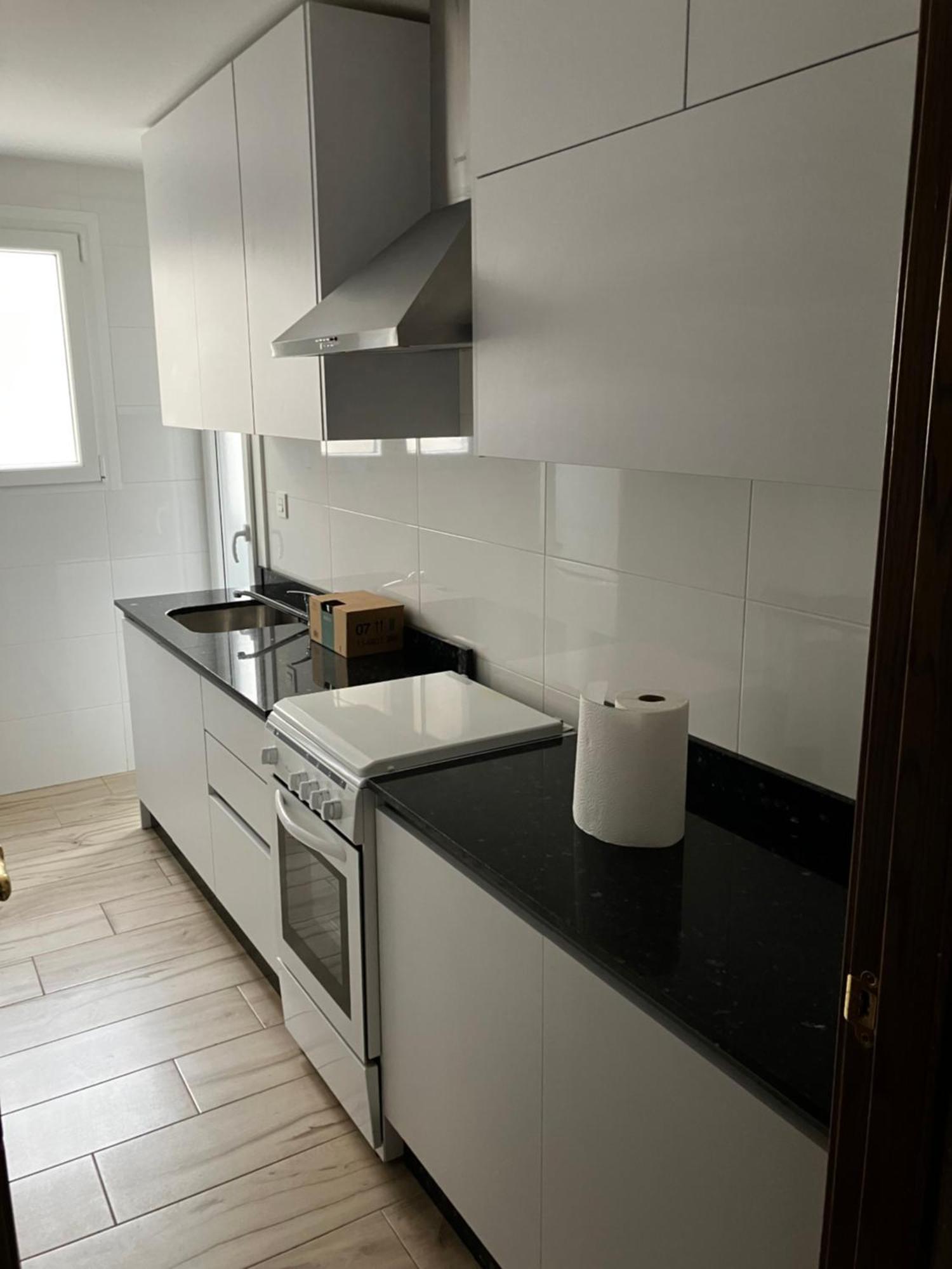 Apartamento En Camino De Ronda De Dos Habitaciones Y Salon Гранада Екстериор снимка